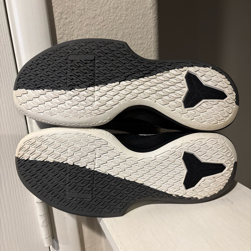 Nike Kobe Bryant Mamba Focus TB 2019 Black Shoes AT1214-001 Men’s Youth Size 5 - Picture 7 of 9